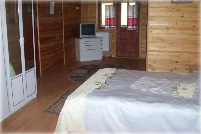 Boykivskiy Dvir Hotel Yasenitsa Zamkova Pokój zdjęcie