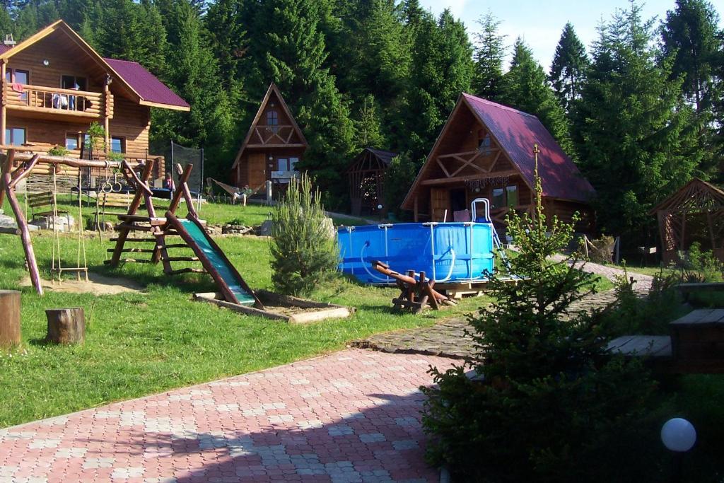 Boykivskiy Dvir Hotel Yasenitsa Zamkova Zewnętrze zdjęcie
